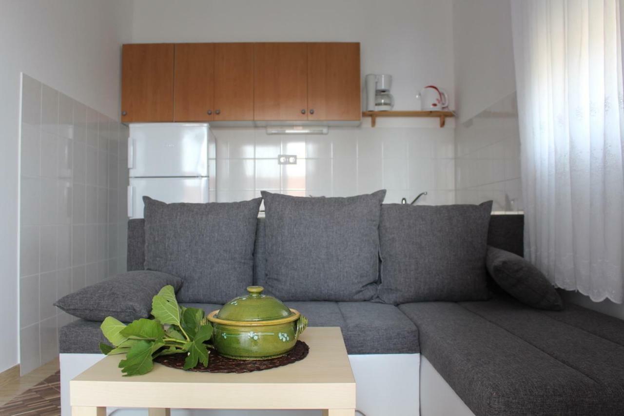 Mia 6 Apartment Crikvenica Bagian luar foto