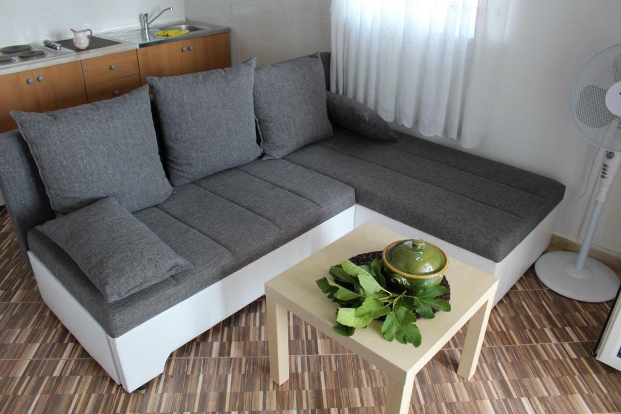 Mia 6 Apartment Crikvenica Bagian luar foto